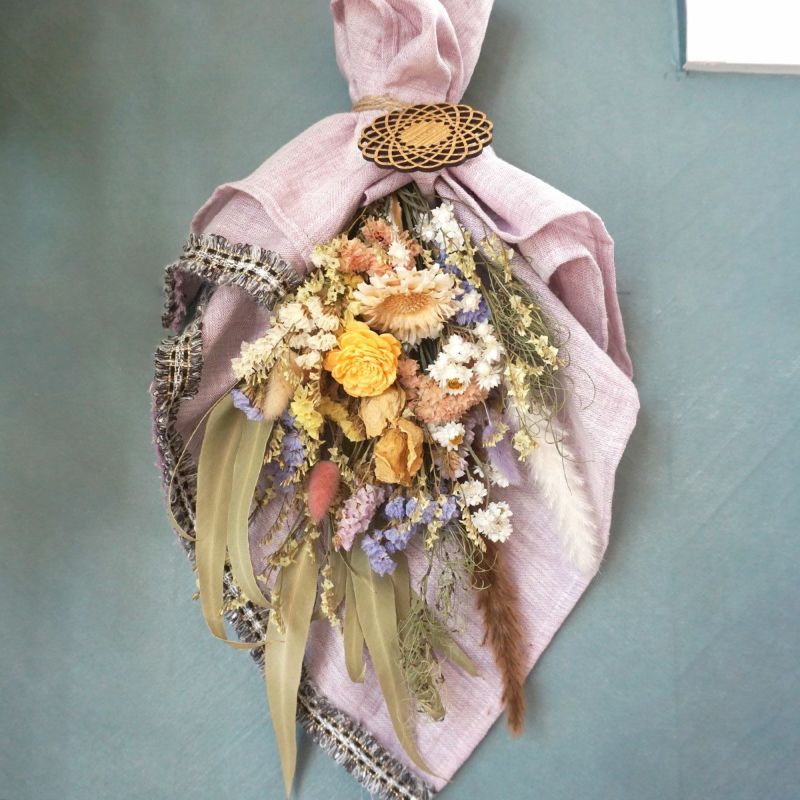 結婚祝いギフトにおすすめ】オレンジとパープルがおしゃれな花束